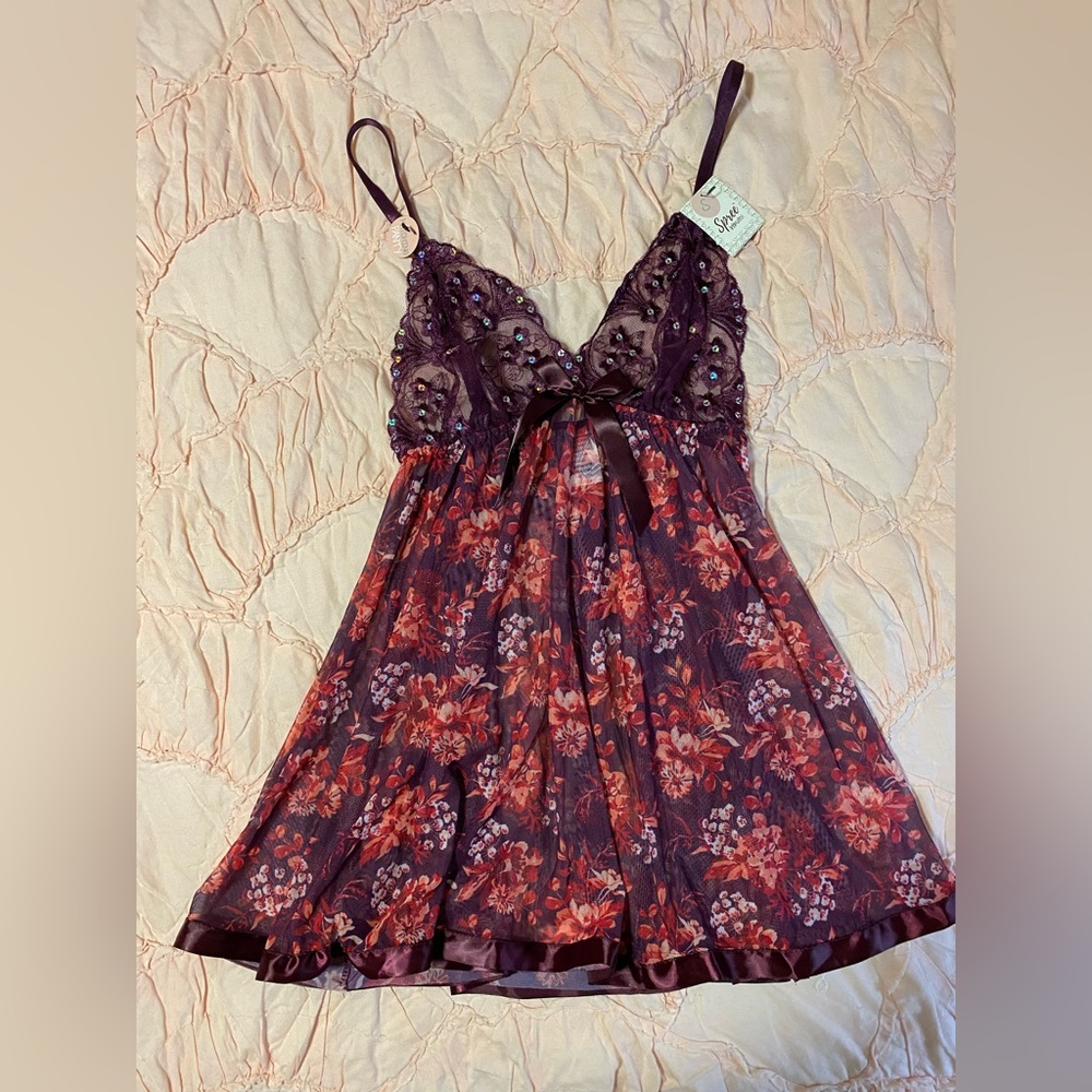 Ladies Spree Intimates baby doll and thong set nwt!